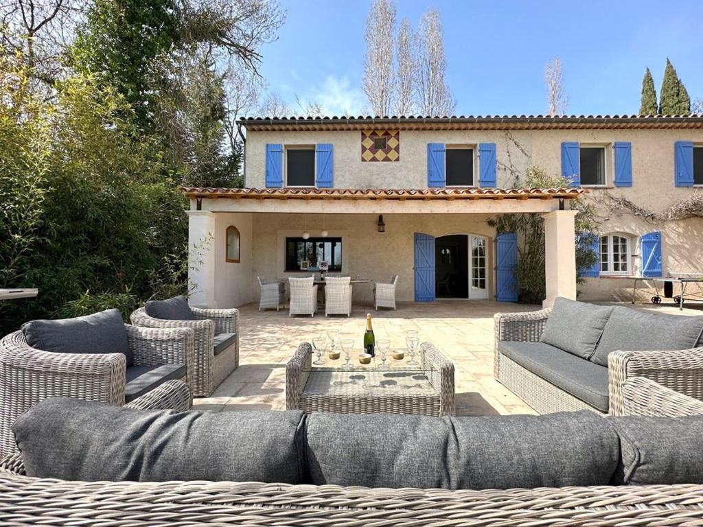 Villa bastide derroc Cotignac Exterior foto