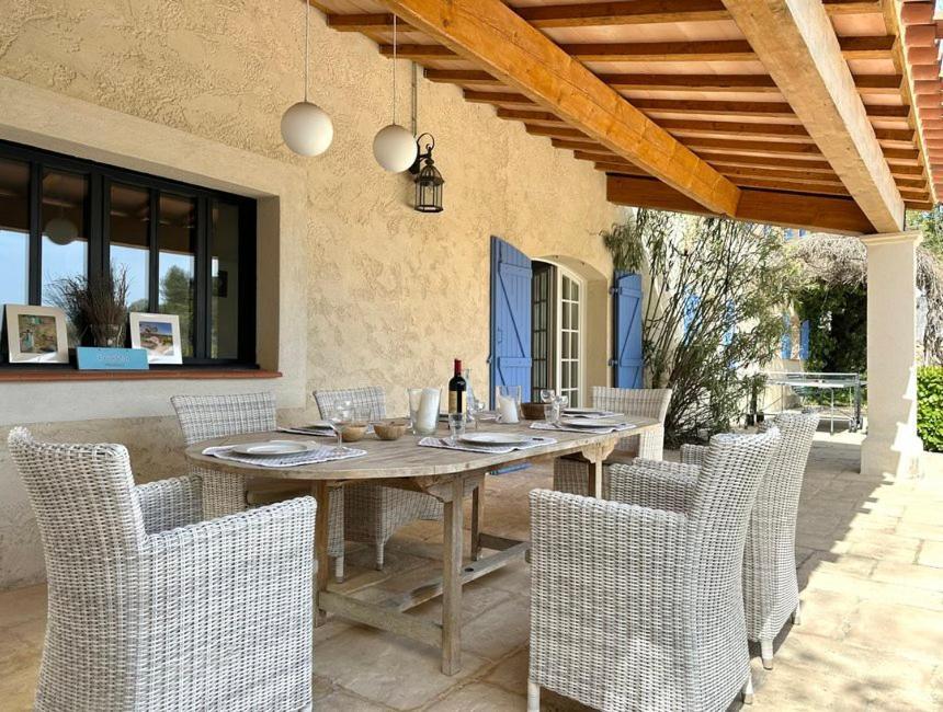 Villa bastide derroc Cotignac Exterior foto